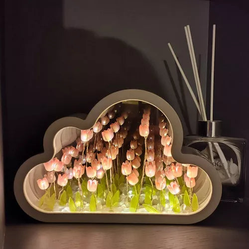 BlossomLight™ Lampara de tulipanes infinitos